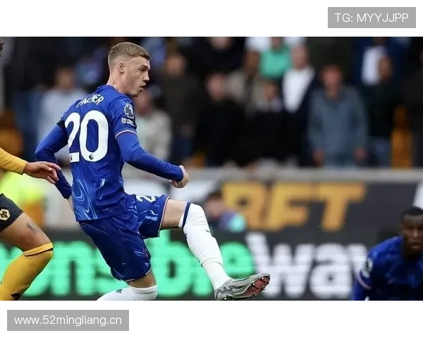 阿圭罗在曼城时期表现稳健,持续提升球队进攻竞争力 阿圭罗在曼城时期表现稳健,持续提升球队进攻竞争力