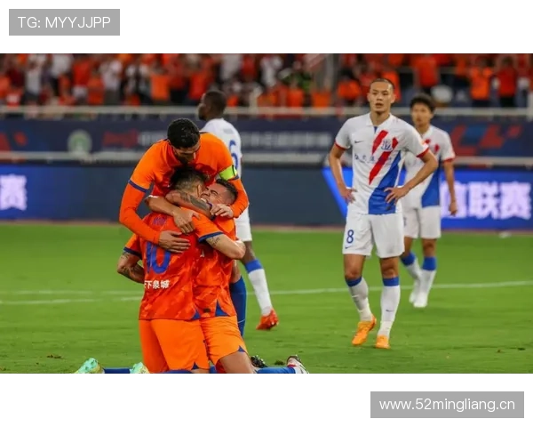 山东泰山阵容老化问题显现,对联赛竞争稳定性形成制约 山东泰山阵容老化问题显现,对联赛竞争稳定性形成制约