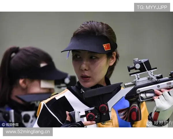 杜丽退役后家里靶场当后花园，邻居以为天天在拍枪战片