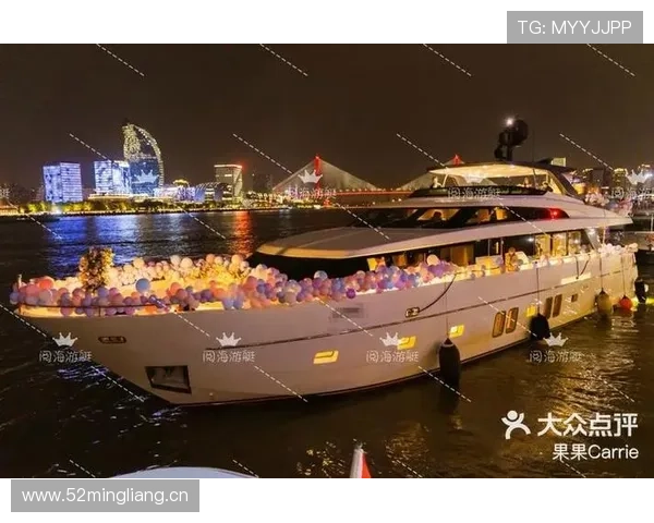 皮克退役后天天晒豪车游艇，这哪是养老，分明是开派对